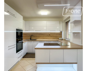 Prenájom | Rodinný dom s terasou a záhradou, Čierne