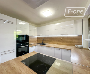 Prenájom | Rodinný dom s terasou a záhradou, Čierne