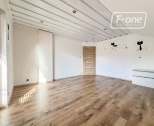 Prenájom | Rodinný dom s terasou a záhradou, Čierne