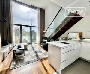 Predaj | Exkluzívne - mezonet v prestížnej rezidencii EUROVEA, Bratislava