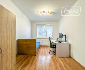 Prenájom | Priestranný 3-izbový byt, Žilina - Solinky, Gaštanová ulica