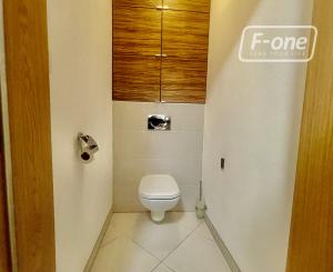 Priestranný 2i byt s parkovaním na prenájom – Kadnárova