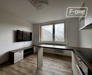 Prenájom | Moderný 2 izbový byt v Bratislave - lokalita Ružinov