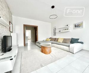 Prenájom | prerobený 3-izbový byt na sídlisku Rozkvet