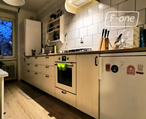 Prenájom 2-izbový byt - Bratislava - Ružinov, Ružová do...