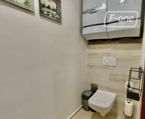 Prémiový 2-izbový byt na 3. poschodí s balkónom v centre BA