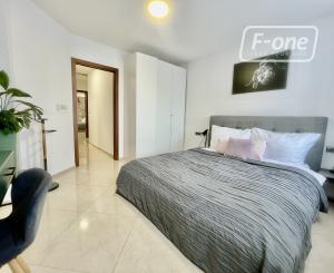 Prémiový 2-izbový byt na 3. poschodí s balkónom v centre BA