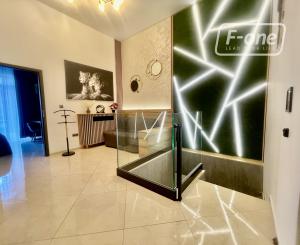 Prémiový mezonet s wellness a súkromným dvorom v centre BA