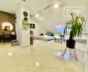 Exkluzívny penthouse 75 m² s terasou a panorámou