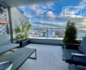 Exkluzívny penthouse 75 m² s terasou a panorámou