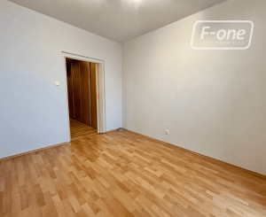 Predaj 3 izbový byt - Bratislava - Karlova Ves, Nad lúčkami