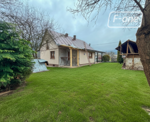 Predaj | Rodinný dom pod horami, Stará Bystrica