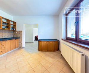 Predaj | Rodinný dom pod horami, Stará Bystrica