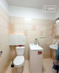 Prenájom | 2-izbový byt po rekonštrukcii s balkónom, Martin - Priekopa