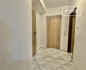 Prenájom 2 izbový byt po rekonštrukcii - Bratislava