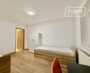 Prenájom 2 izbový byt po rekonštrukcii - Bratislava