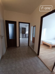 PRENÁJOM 3i, 77 m2 byt s logiou, Líščie Nivy, Ružinov.