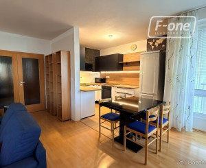 PRENÁJOM – 1i, 54 m2 byt s balkónom, Na križovatkách, Ružinov – Trnávka.