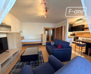 PRENÁJOM – 1i, 54 m2 byt s balkónom, Na križovatkách, Ružinov – Trnávka.