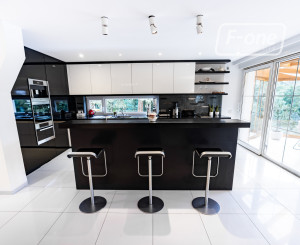 6i, RD s bazénom a wellness, Strmé Vŕšky, Záhorská Bystrica