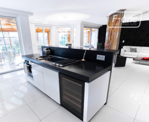 6i, RD s bazénom a wellness, Strmé Vŕšky, Záhorská Bystrica