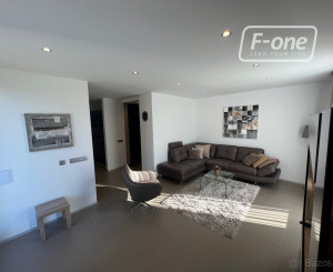 Prenájom 2i, 68 m2 byt na Kramároch s terasou a parkovaním.