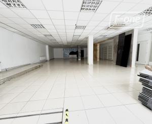 Prenájom obchodných priestorov 250 m² – centrum Trnavy