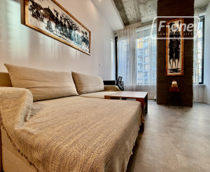 Industriálny 2i s vysokými stropmi v srdci Downtownu