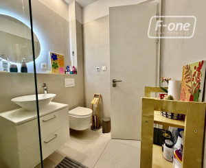 Industriálny 2i s vysokými stropmi v srdci Downtownu