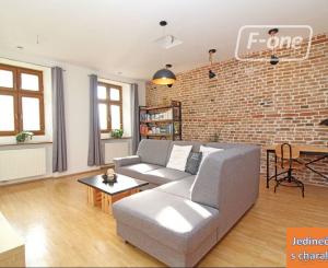 PRENÁJOM – 2i, 72 m2 byt, centrum mesta, Hviezdoslavovo nám.