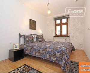 PRENÁJOM – 2i, 72 m2 byt, centrum mesta, Hviezdoslavovo nám.