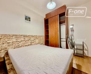 Moderný 2i byt s 3m stropmi a rekuperáciou v srdci Rače