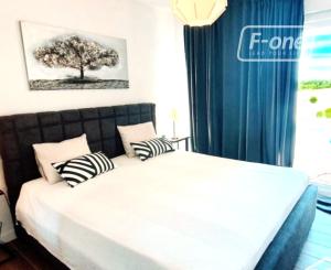 Bungalov, 4i, s krásnou a priestrannou záhradou, ostrov Vir.