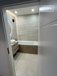 PRENÁJOM 3i, 70 m2 byt s balkónom, Bajzova ul., Ružinov.