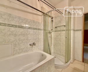 Nadštandardný 2i tehlový byt (69 m²) na rekonštrukciu