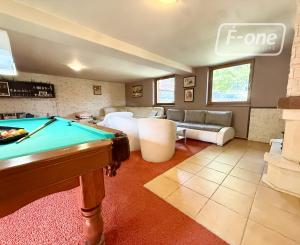 Exkluzívna horská chata s vírivkou a nádhernými výhľadmi