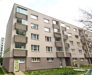 NA PREDAJ 3i, 70 m2 byt s balkónom, Bajzova ul., Ružinov.