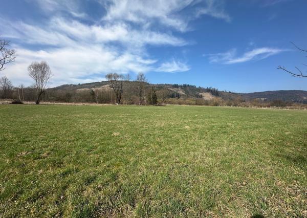 Predaj | Slnečný pozemok v Povine – ideálny na záhradu alebo ako investícia