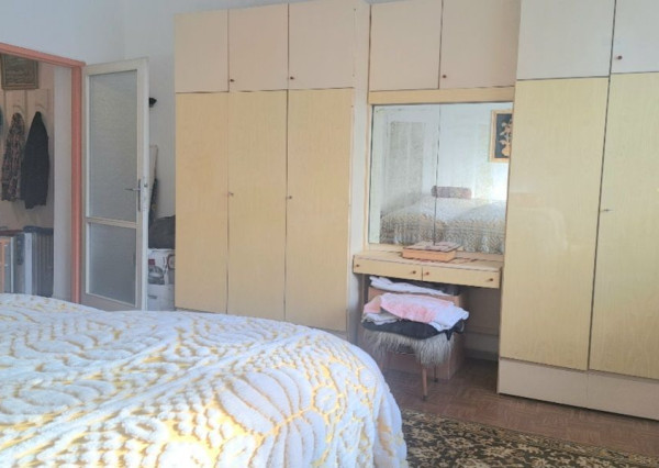 Dvojgeneračná stavba v malebnej obci Trstín