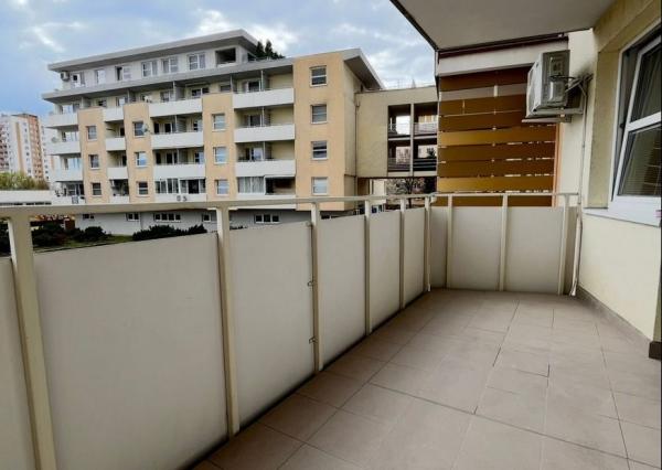 Prenájom | 2-izbový byt na Botanickej ulici