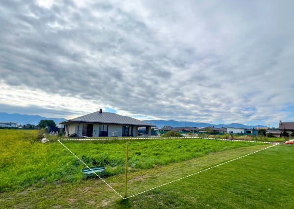 Predaj | Stavebný pozemok 676 m², Teplička nad Váhom