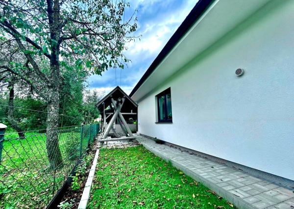 Predaj | krásny 4-izbový rodinný dom v obci Pružina