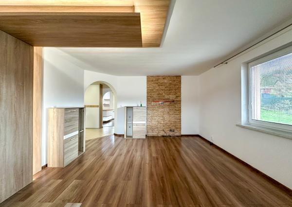 Predaj | Rodinný dom s terasou a záhradou, Čierne