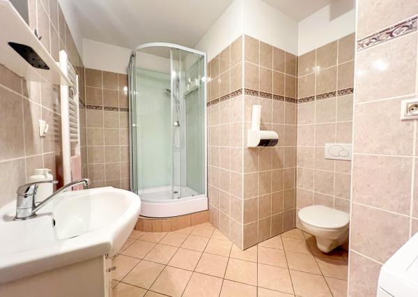 Prenájom | 1,5 izbový byt s parkovaním, Čadca - centrum