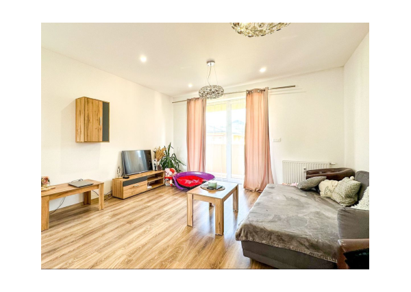 Prenájom | 2-izbový byt so zariadením a balkónom, KNM - Murgašova