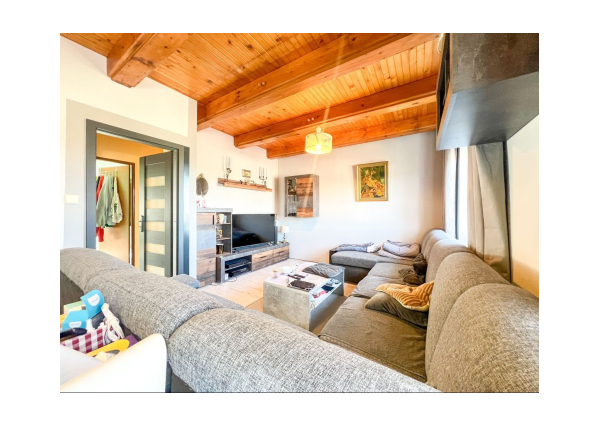 Predaj | Viac-izbový rodinný dom s nadstavbou, Bystrička