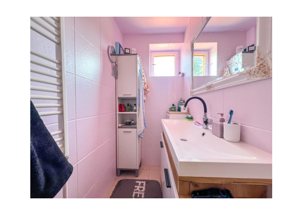 Predaj | Viac-izbový rodinný dom s nadstavbou, Bystrička