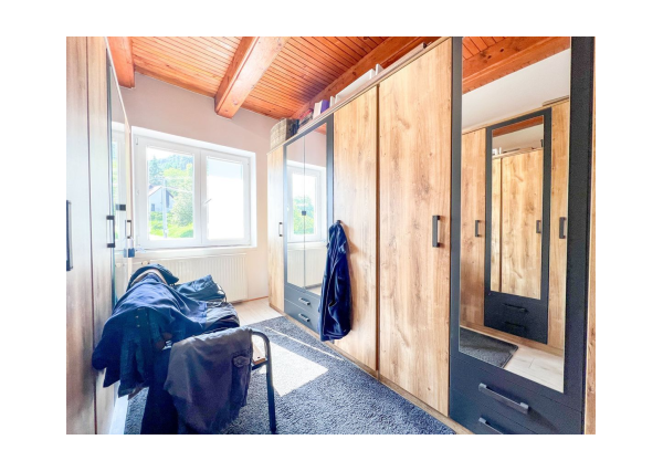 Predaj | Viac-izbový rodinný dom s nadstavbou, Bystrička