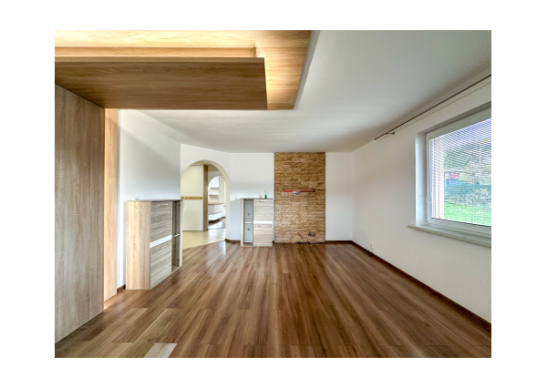 Prenájom | Rodinný dom s terasou a záhradou, Čierne