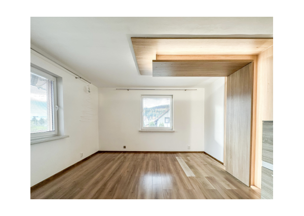 Prenájom | Rodinný dom s terasou a záhradou, Čierne